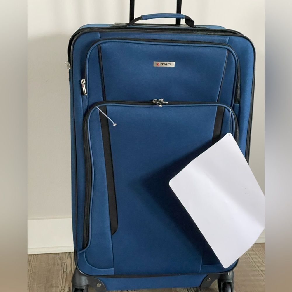 $239 TAG Freehold 28”Softside Spinner Luggage Suitcase DEEP BLUE travel bag - Picture 9 of 15